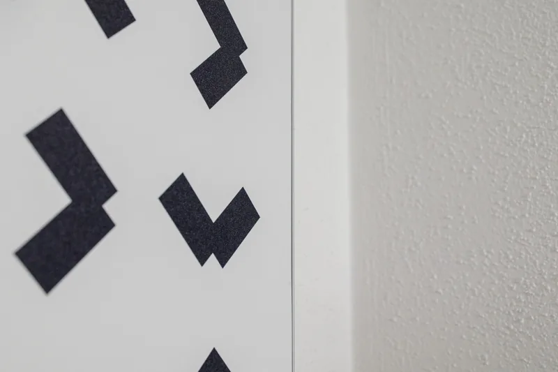 Textile Motivkante im Anschluss an das VÆND-Rahmenprofil